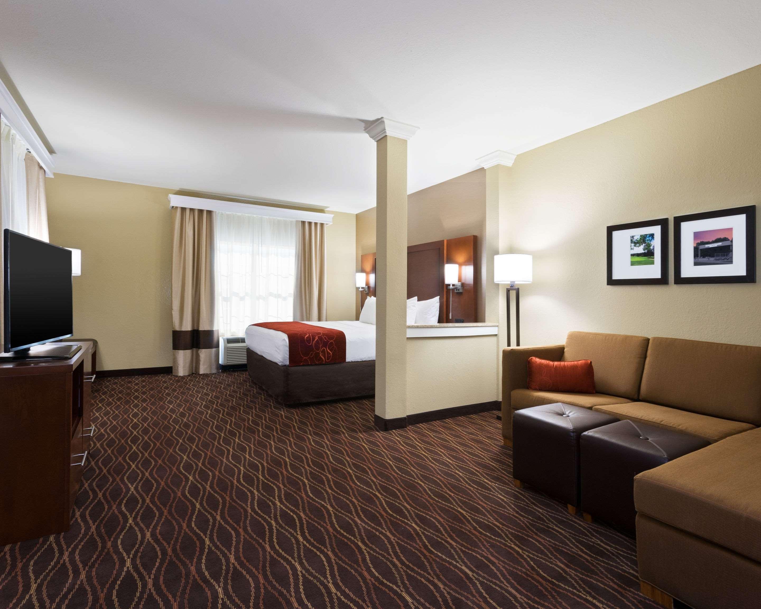 Comfort Suites Дюбуа Экстерьер фото